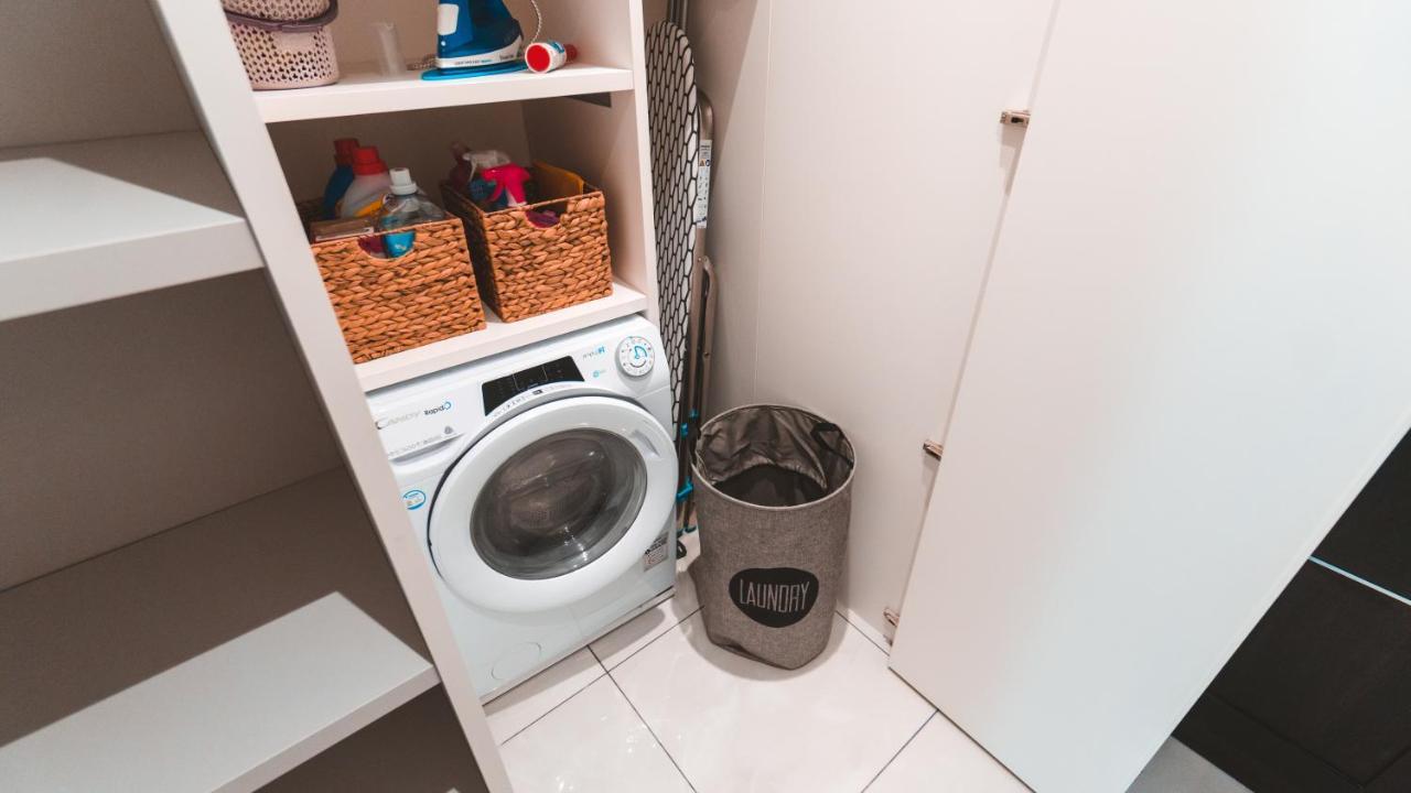 Ideal Location, Stylish 1Br Apartment With Free Parking Sliema Bagian luar foto